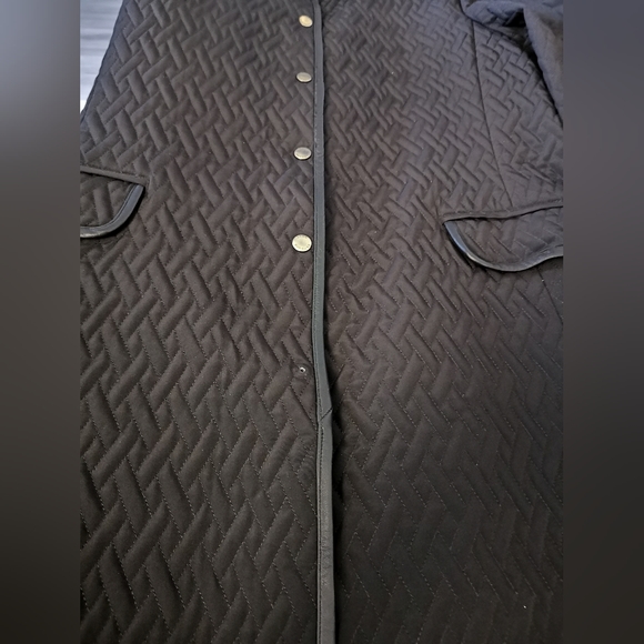 Coat - Picture 3 of 6